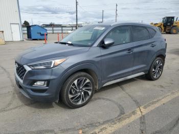  Salvage Hyundai TUCSON