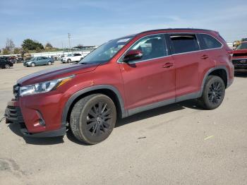  Salvage Toyota Highlander