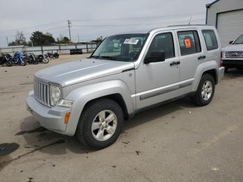  Salvage Jeep Liberty