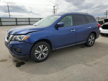  Salvage Nissan Pathfinder