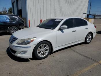  Salvage Hyundai Genesis