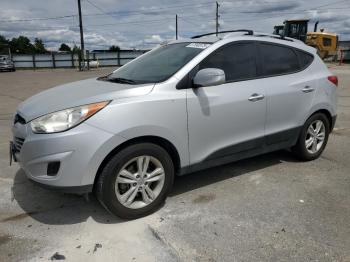 Salvage Hyundai TUCSON