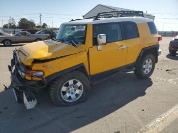  Salvage Toyota FJ Cruiser
