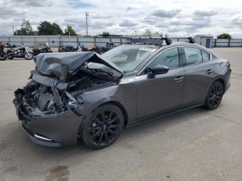  Salvage Mazda 3