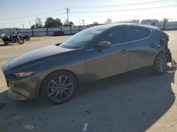  Salvage Mazda 3