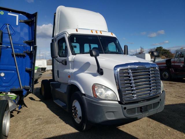  Salvage Freightliner Cascadia