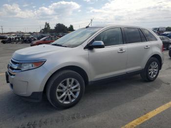  Salvage Ford Edge