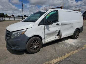  Salvage Mercedes-Benz Metris