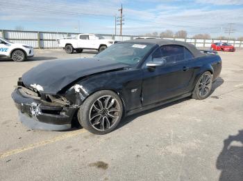  Salvage Ford Mustang