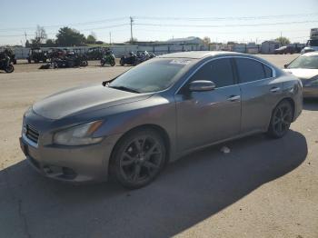  Salvage Nissan Maxima