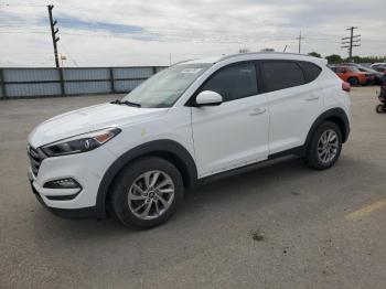  Salvage Hyundai TUCSON