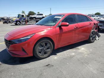  Salvage Hyundai ELANTRA