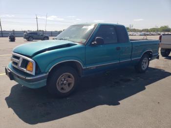  Salvage Chevrolet S-10