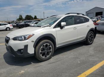  Salvage Subaru Crosstrek