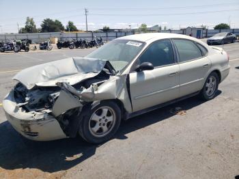  Salvage Ford Taurus