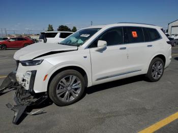  Salvage Cadillac XT6