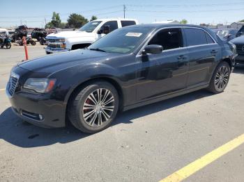  Salvage Chrysler 300