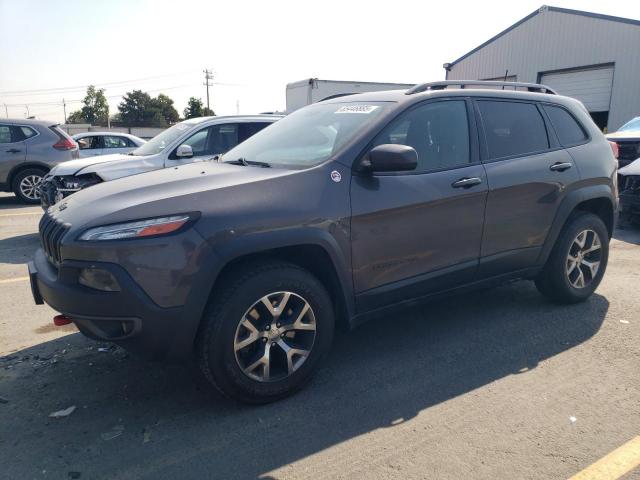  Salvage Jeep Cherokee