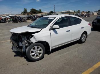  Salvage Nissan Versa