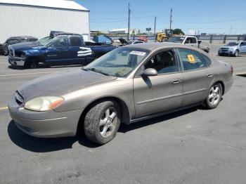  Salvage Ford Taurus