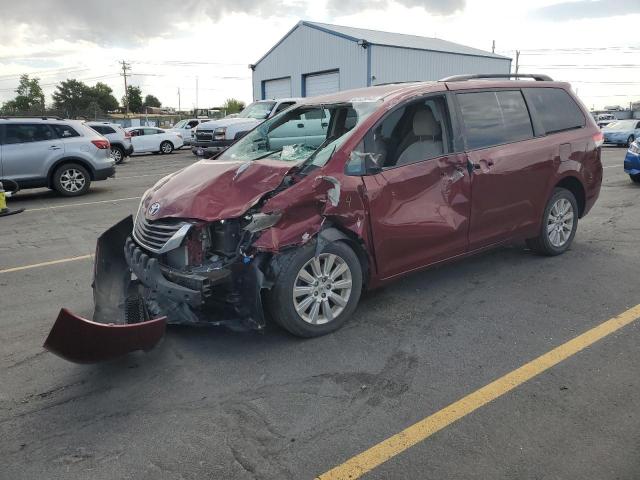  Salvage Toyota Sienna