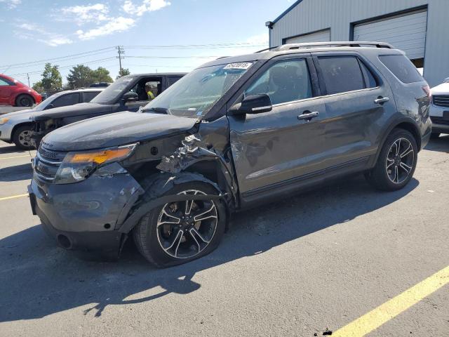  Salvage Ford Explorer