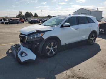  Salvage Kia Sorento