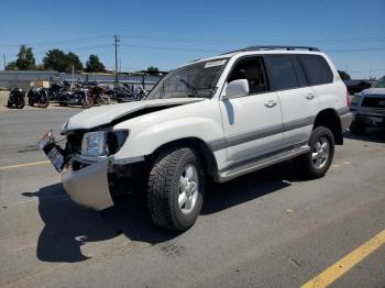  Salvage Toyota Land Cruis