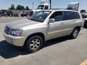  Salvage Toyota Highlander