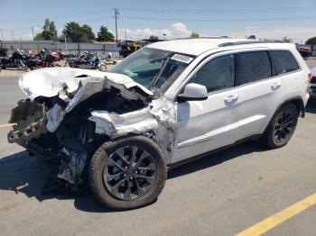  Salvage Jeep Grand Cherokee