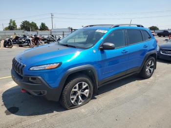  Salvage Jeep Cherokee