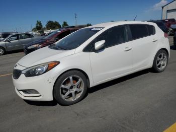  Salvage Kia Forte