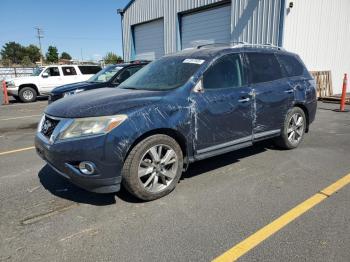  Salvage Nissan Pathfinder
