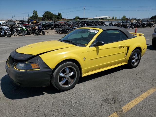  Salvage Ford Mustang