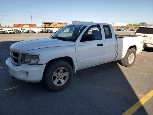  Salvage Dodge Dakota