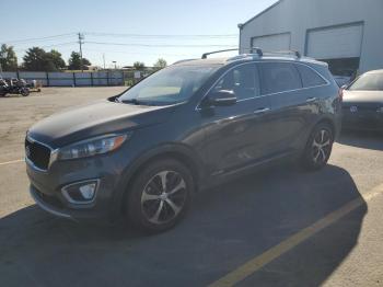  Salvage Kia Sorento