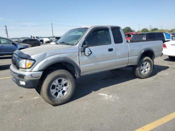  Salvage Toyota Tacoma