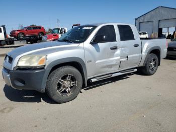  Salvage Mitsubishi Raider