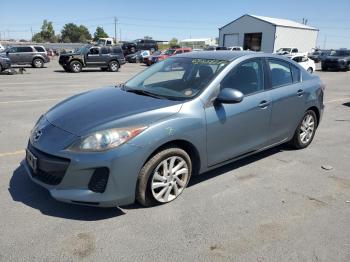  Salvage Mazda 3