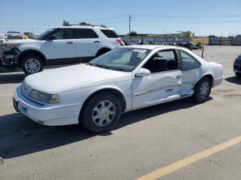  Salvage Ford Thunderbird