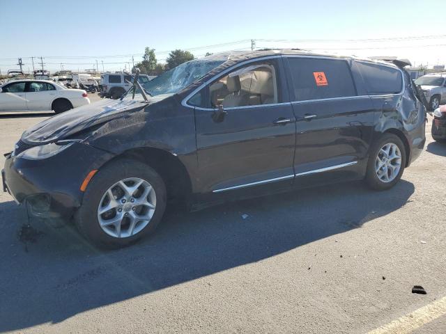  Salvage Chrysler Pacifica