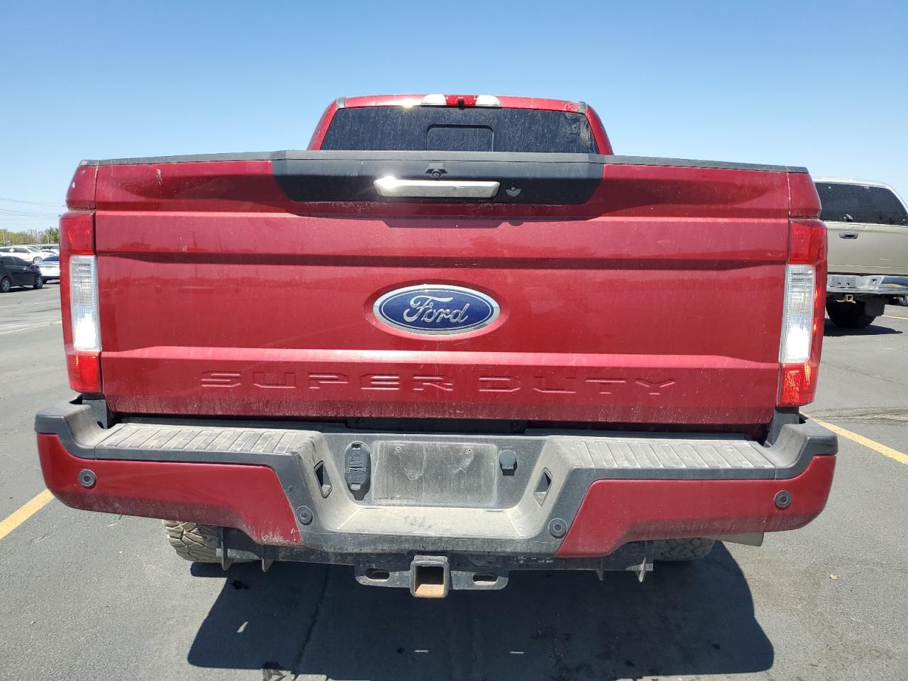 Ford F-250 Super Duty Image 7