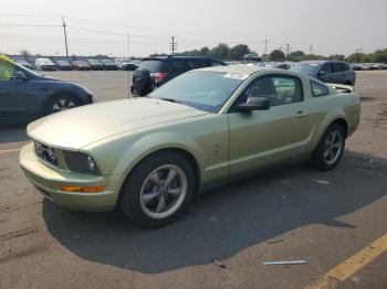  Salvage Ford Mustang