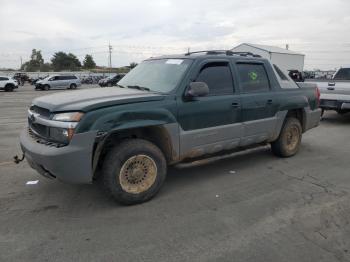  Salvage Chevrolet Avalanche