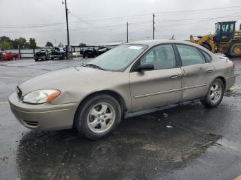  Salvage Ford Taurus