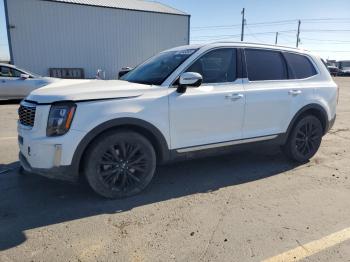  Salvage Kia Telluride
