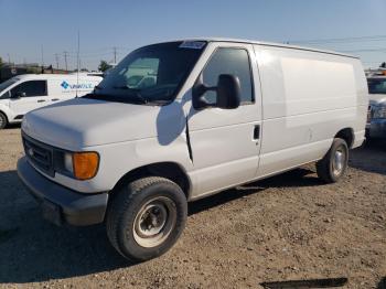 Salvage Ford Econoline E250 Van
