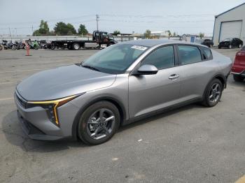  Salvage Kia K4 Lx