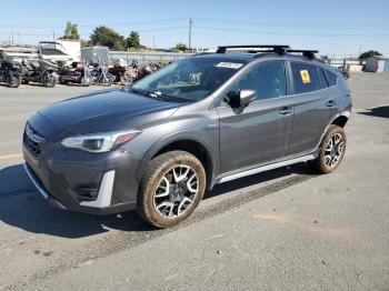  Salvage Subaru Crosstrek