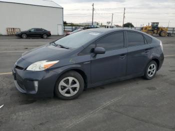  Salvage Toyota Prius